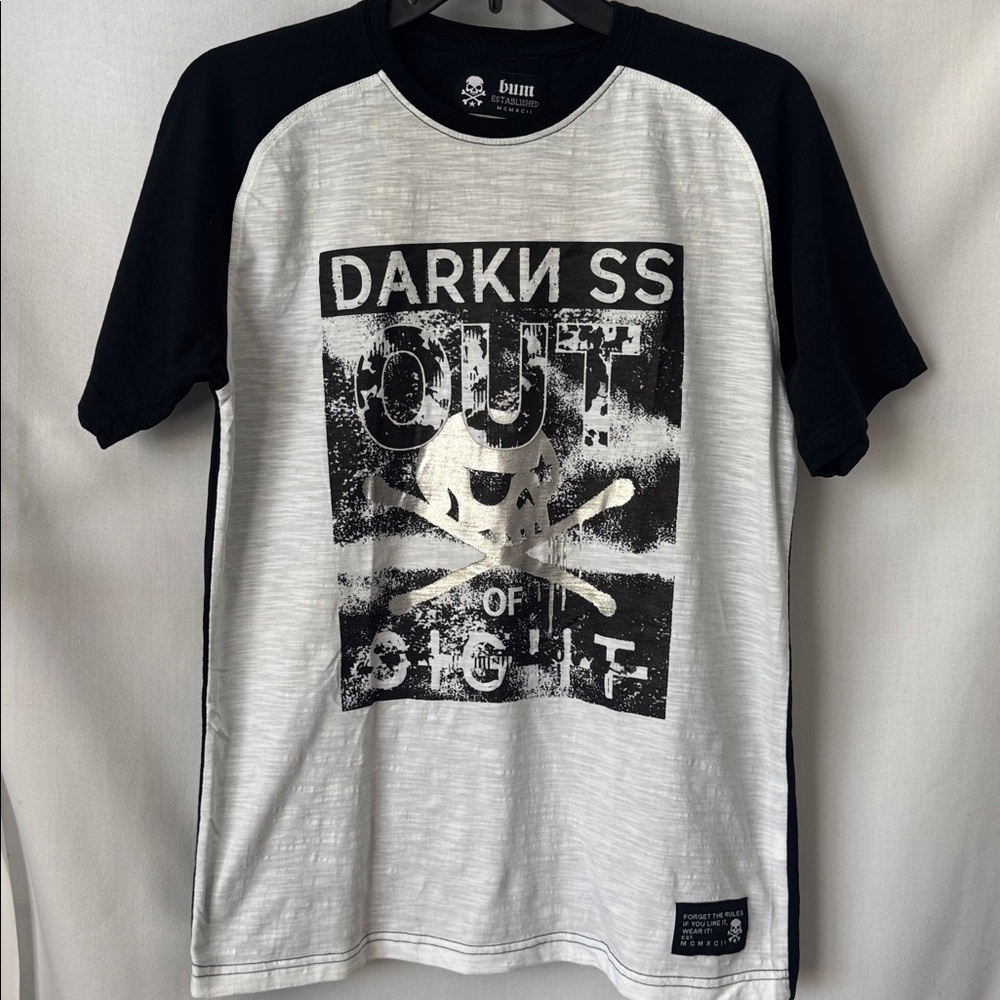 Bum Equipment Darkness Out Of Sight Tee XL